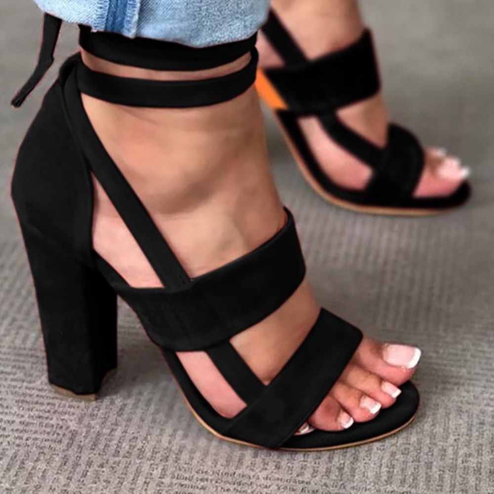 Black Chunky Lace Up Heel